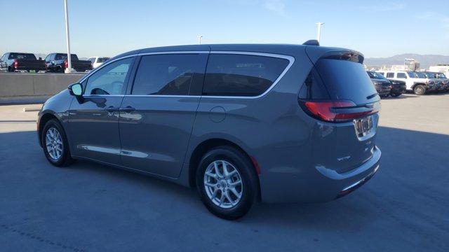 new 2025 Chrysler Pacifica car, priced at $45,920