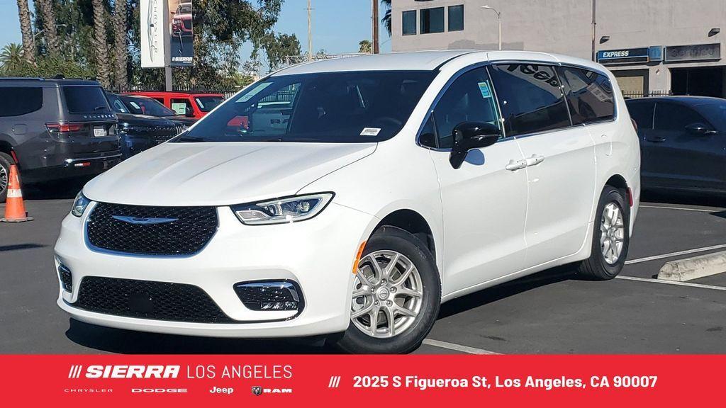 new 2026 Chrysler Pacifica car, priced at $41,587