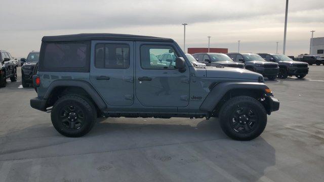 new 2025 Jeep Wrangler car, priced at $42,280