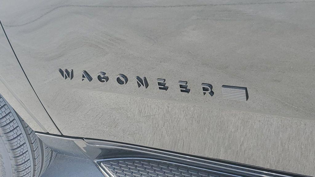 new 2025 Jeep Wagoneer L car, priced at $73,306