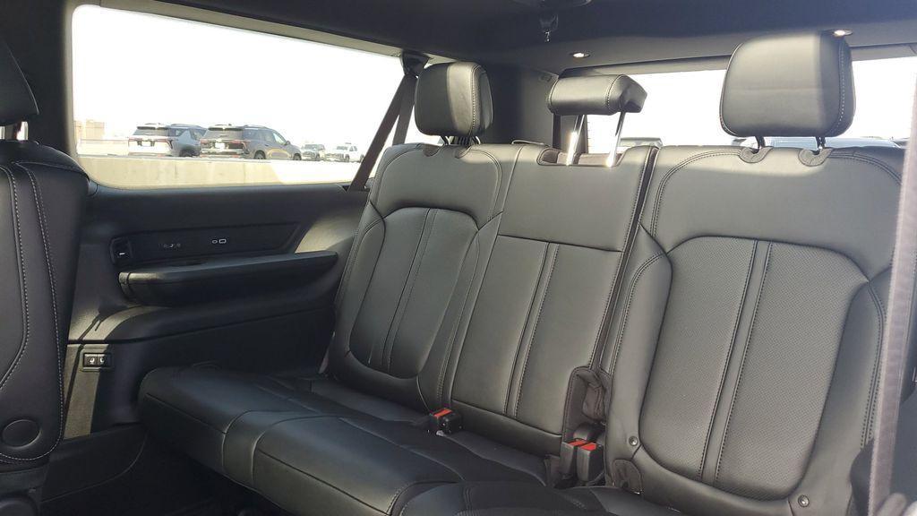 new 2025 Jeep Wagoneer L car, priced at $73,306