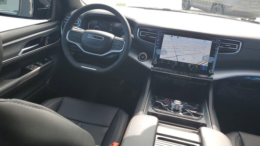 new 2025 Jeep Wagoneer L car, priced at $73,306