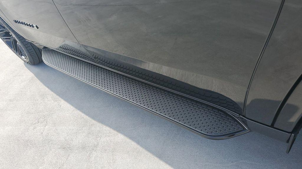 new 2025 Jeep Wagoneer L car, priced at $73,306