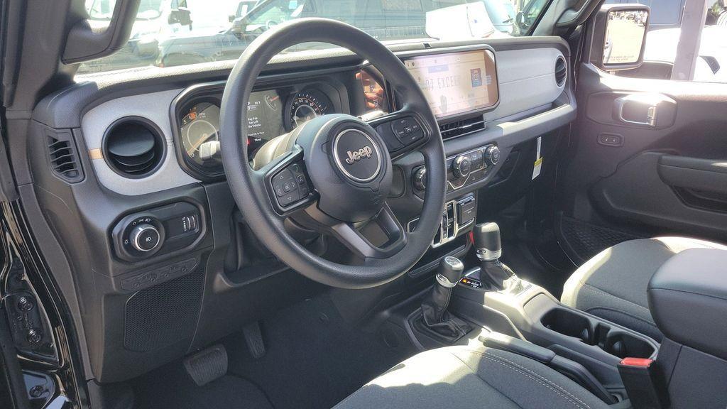 new 2025 Jeep Wrangler car, priced at $40,040