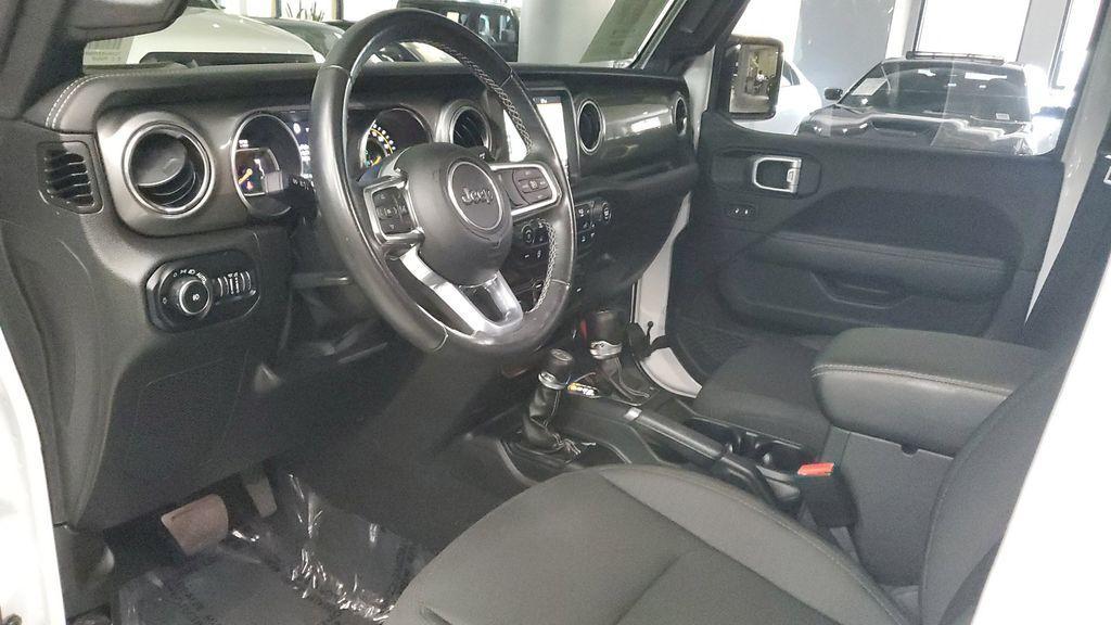 used 2022 Jeep Wrangler Unlimited car, priced at $33,919