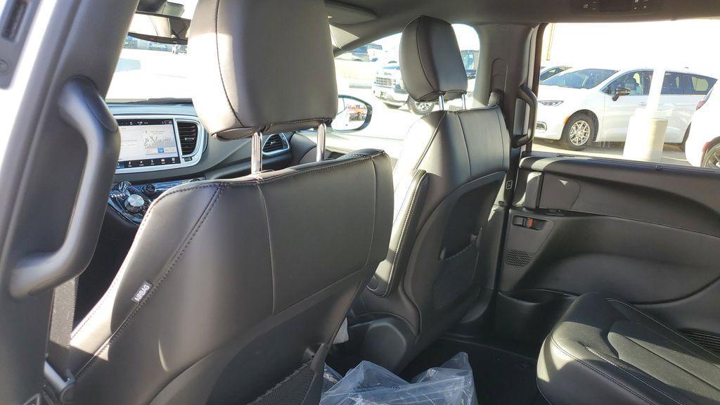 new 2025 Chrysler Voyager car, priced at $37,995