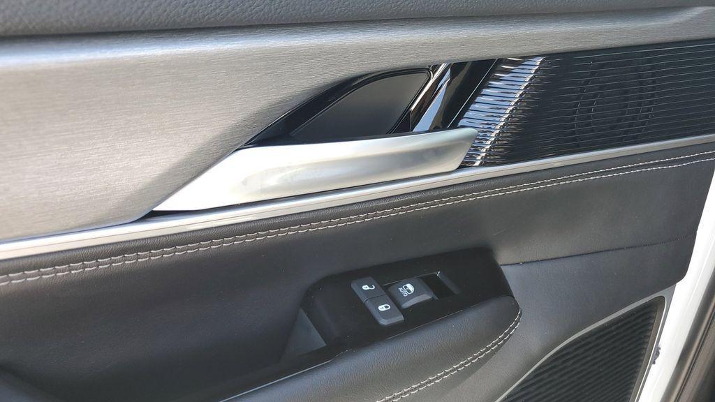 new 2025 Jeep Wagoneer car, priced at $69,926