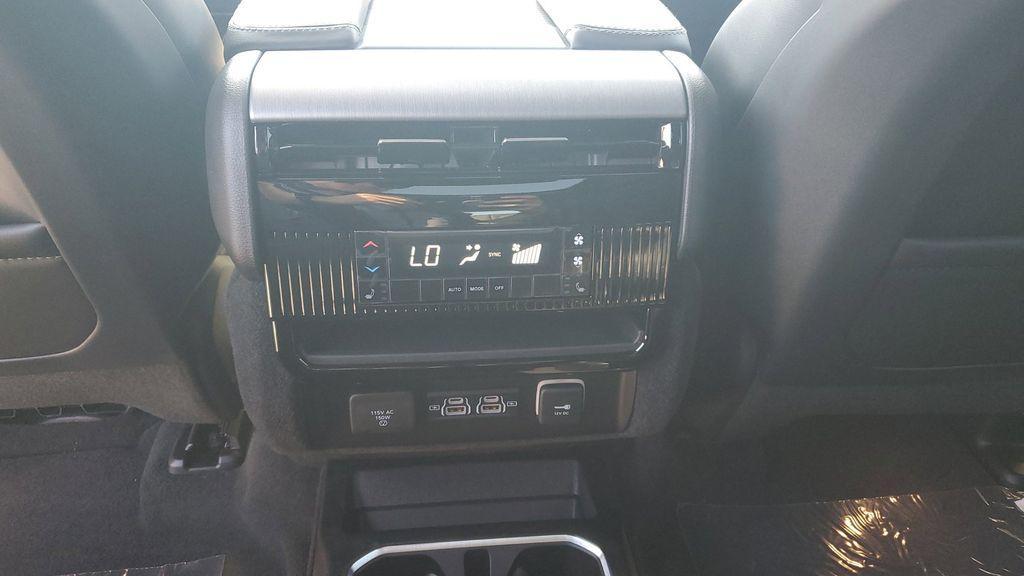 new 2025 Jeep Wagoneer car, priced at $69,926