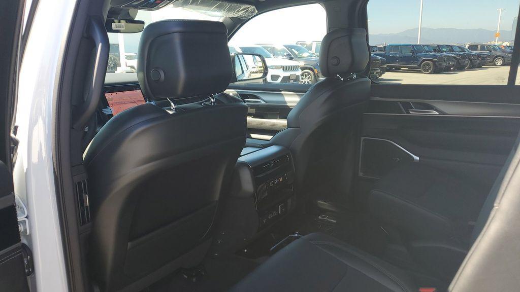 new 2025 Jeep Wagoneer car, priced at $69,926