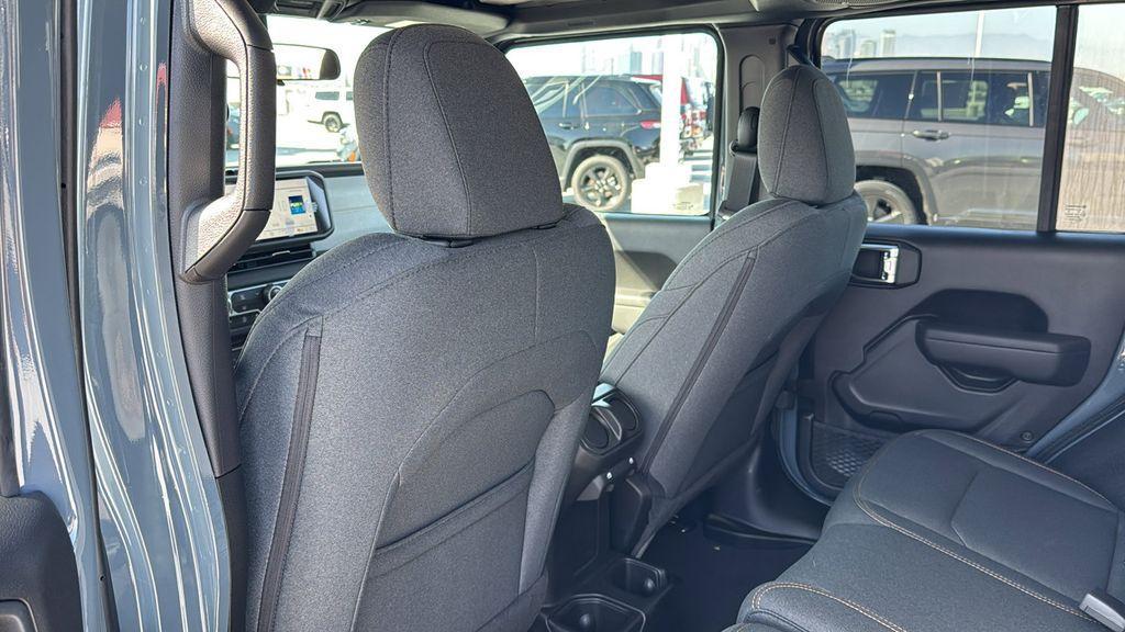 new 2025 Jeep Wrangler car, priced at $39,645