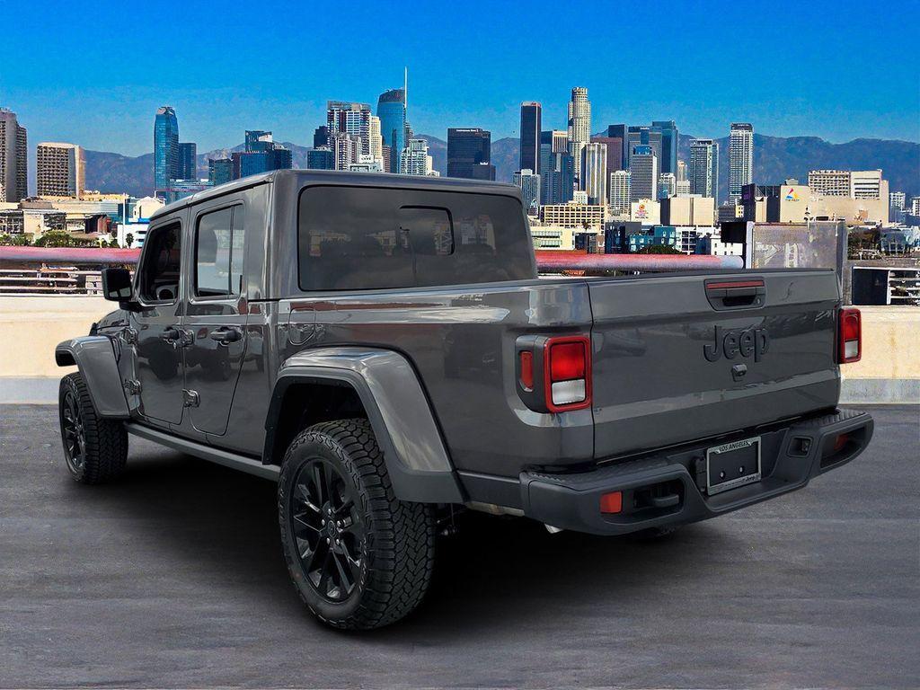 new 2025 Jeep Gladiator car, priced at $39,995