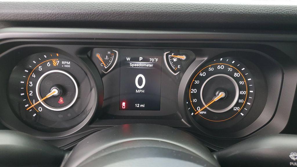 new 2025 Jeep Gladiator car, priced at $39,995