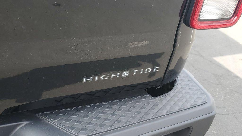 new 2025 Jeep Gladiator car, priced at $44,877