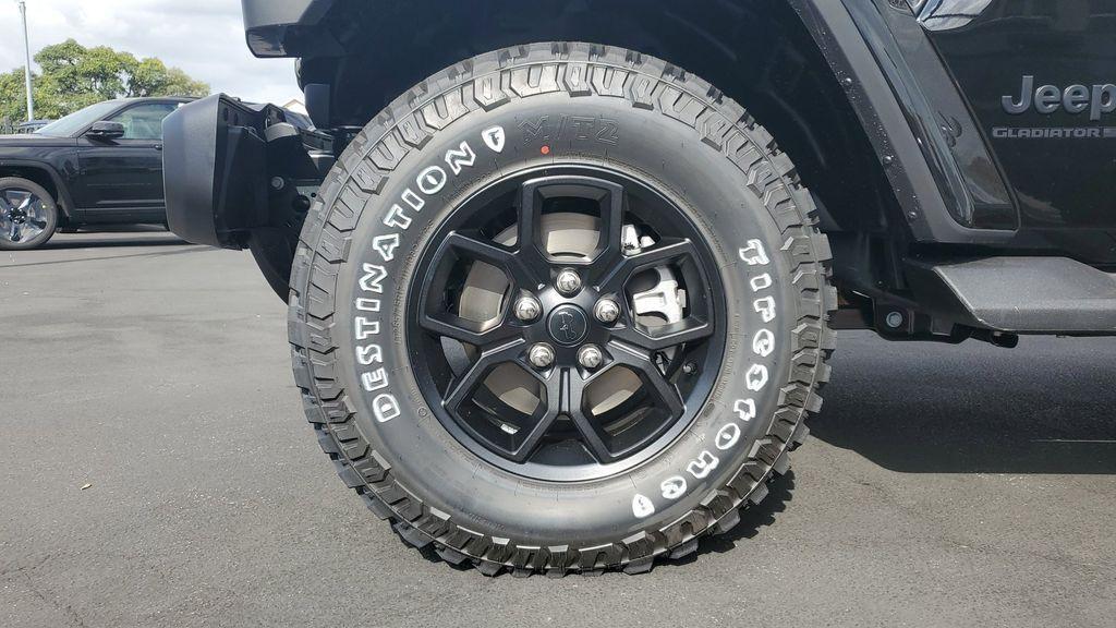 new 2025 Jeep Gladiator car, priced at $44,877