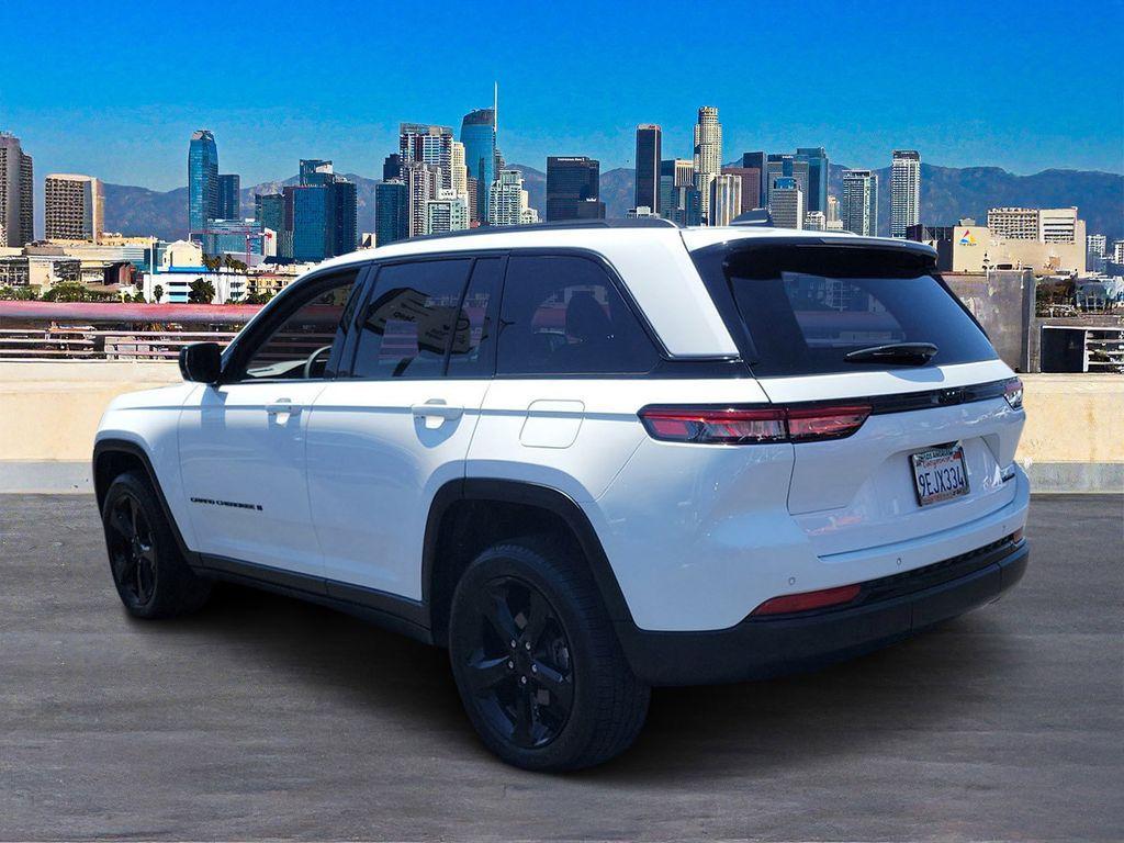 used 2023 Jeep Grand Cherokee car, priced at $27,419