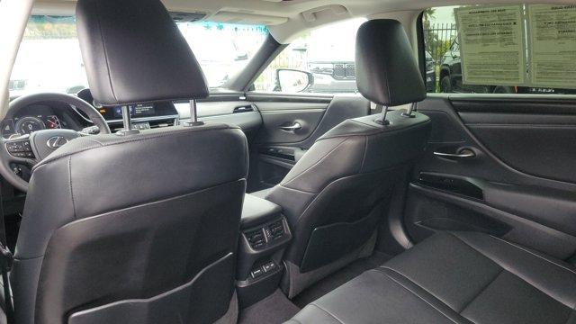 used 2022 Lexus ES 300h car, priced at $34,819
