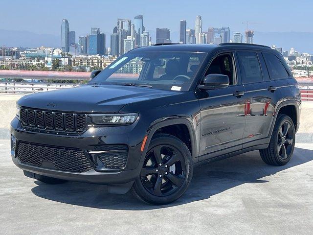 new 2024 Jeep Grand Cherokee car, priced at $46,670