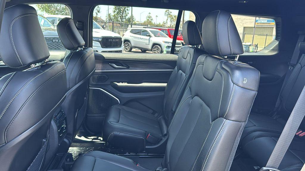 new 2025 Jeep Grand Cherokee L car, priced at $52,787