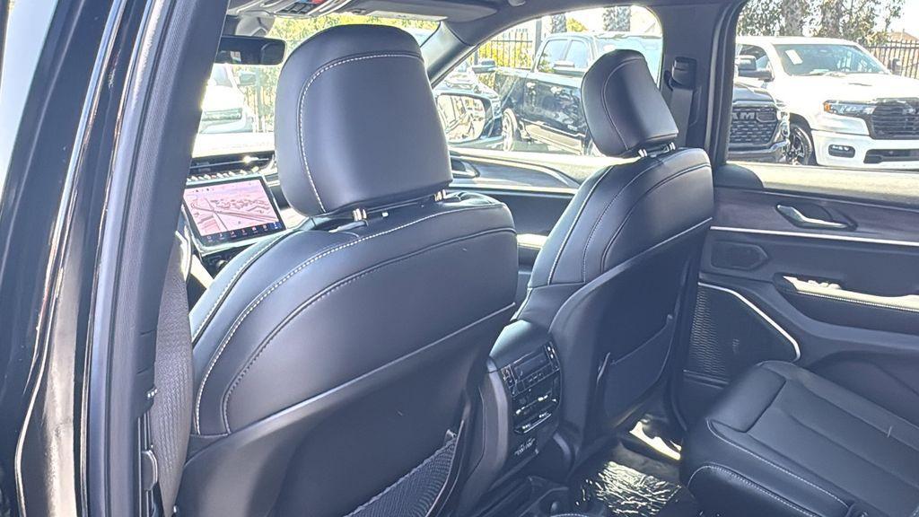 new 2025 Jeep Grand Cherokee L car, priced at $52,787