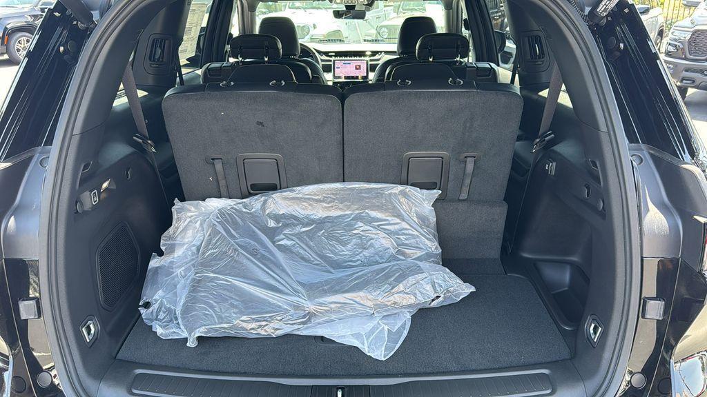 new 2025 Jeep Grand Cherokee L car, priced at $52,787