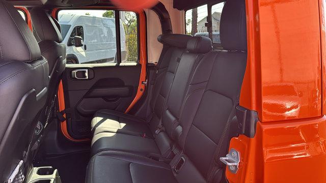 new 2025 Jeep Gladiator car, priced at $51,875