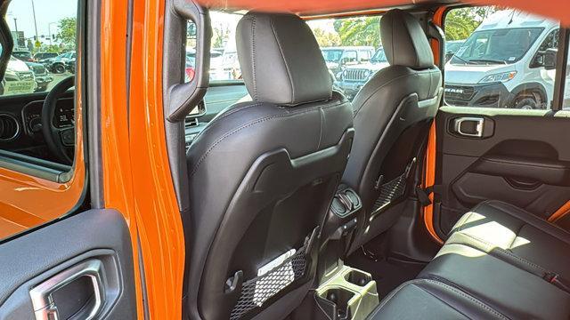 new 2025 Jeep Gladiator car, priced at $51,875
