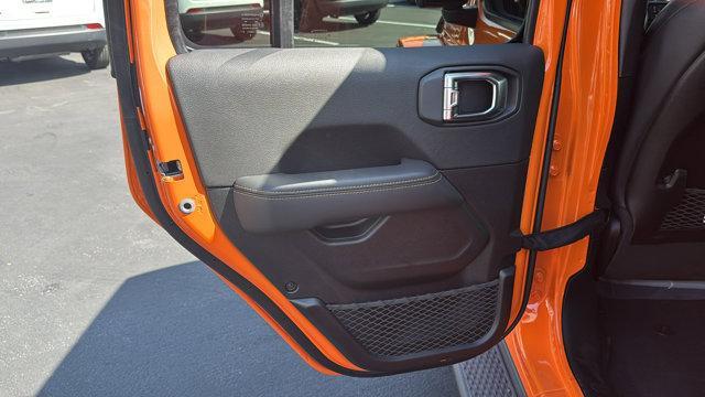new 2025 Jeep Gladiator car, priced at $51,875
