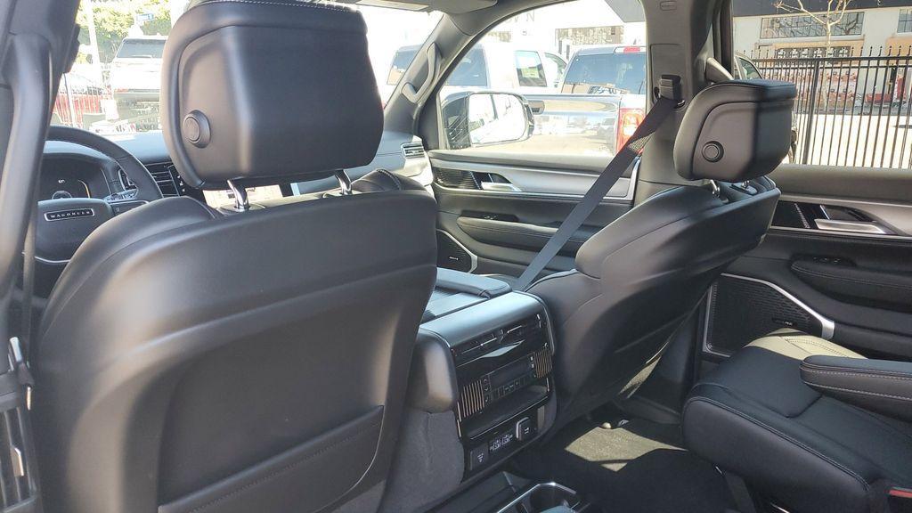new 2025 Jeep Wagoneer L car, priced at $71,030