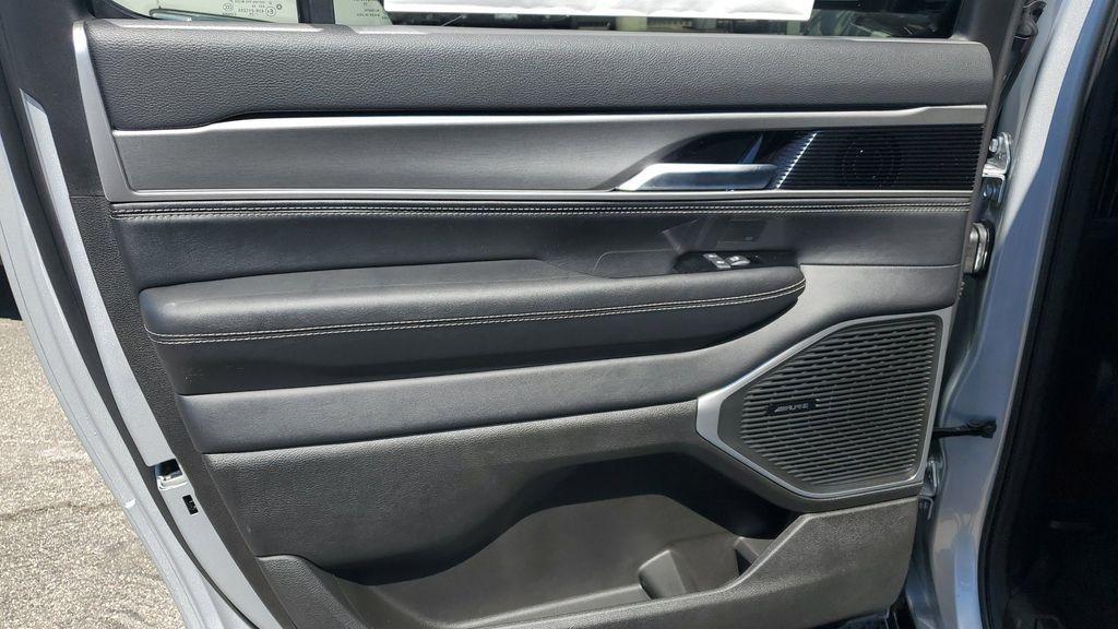 new 2025 Jeep Wagoneer L car, priced at $71,030