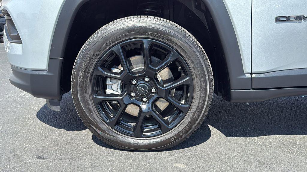 used 2025 Jeep Compass car, priced at $26,419