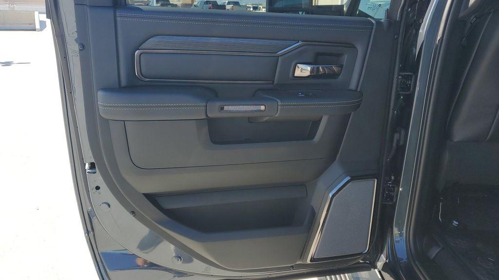 new 2025 Ram 2500 car, priced at $88,995