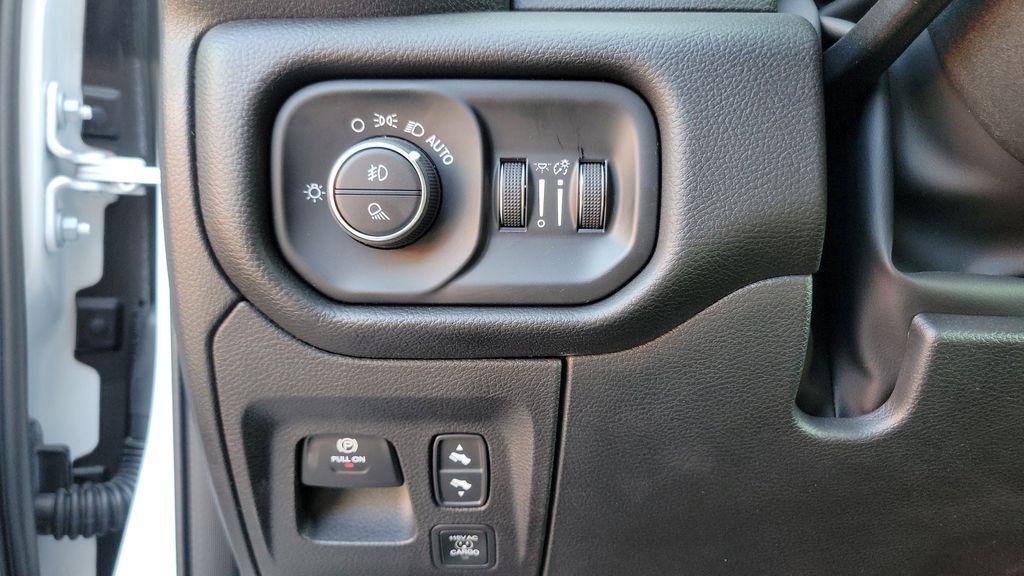new 2025 Ram 1500 car, priced at $49,995