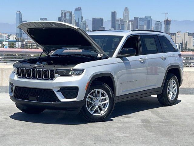 new 2024 Jeep Grand Cherokee car, priced at $36,959