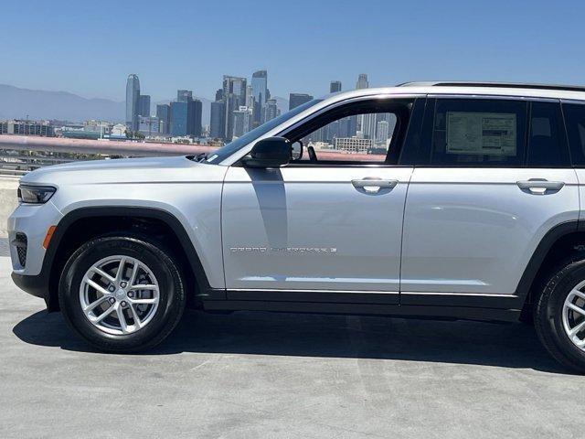 new 2024 Jeep Grand Cherokee car, priced at $36,959