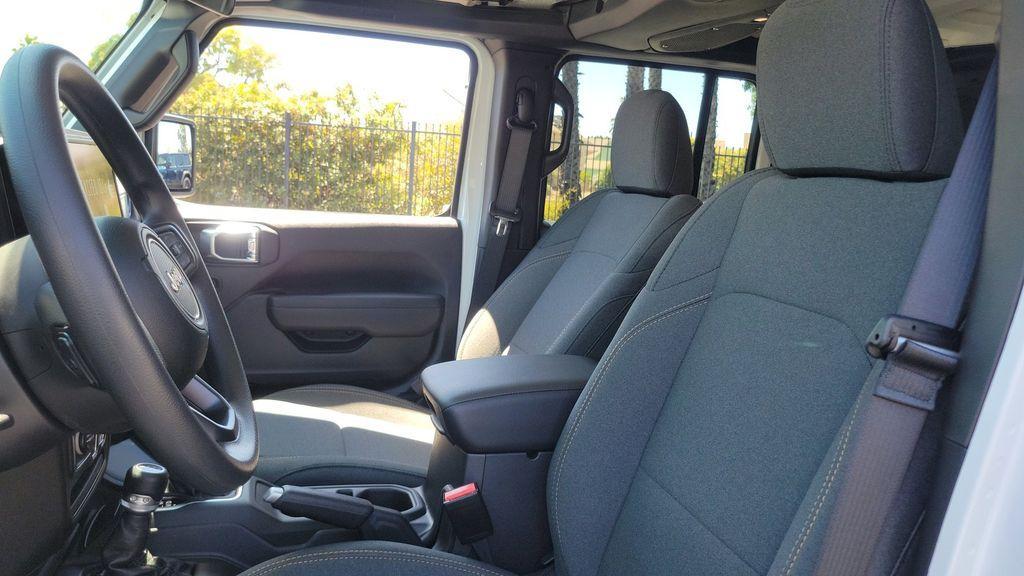 new 2025 Jeep Wrangler car, priced at $39,050