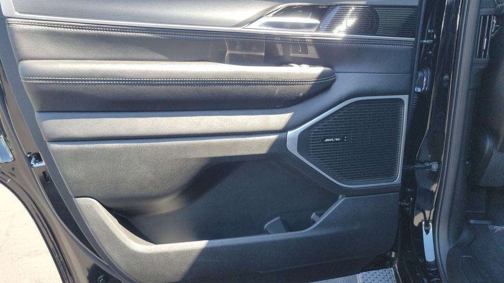 new 2025 Jeep Wagoneer car, priced at $75,530