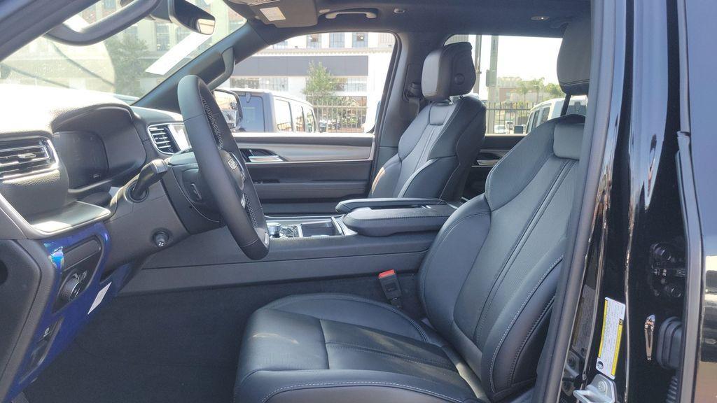 new 2025 Jeep Wagoneer car, priced at $75,530