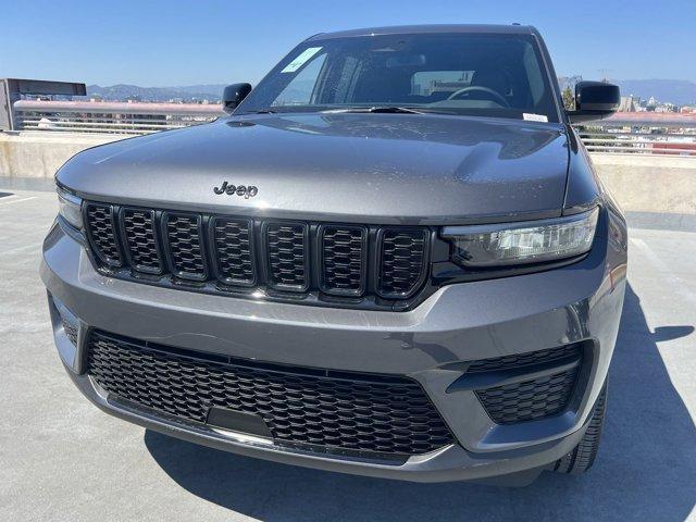 new 2024 Jeep Grand Cherokee car, priced at $46,170