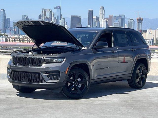 new 2024 Jeep Grand Cherokee car, priced at $46,170