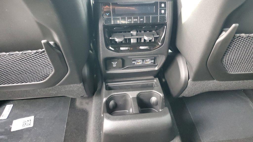 new 2025 Jeep Grand Cherokee L car, priced at $36,488