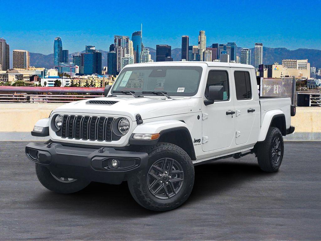 new 2026 Jeep Gladiator car, priced at $49,331