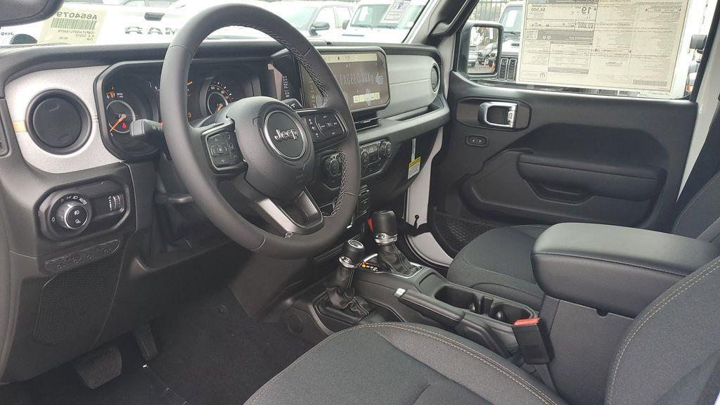 new 2026 Jeep Gladiator car, priced at $49,331