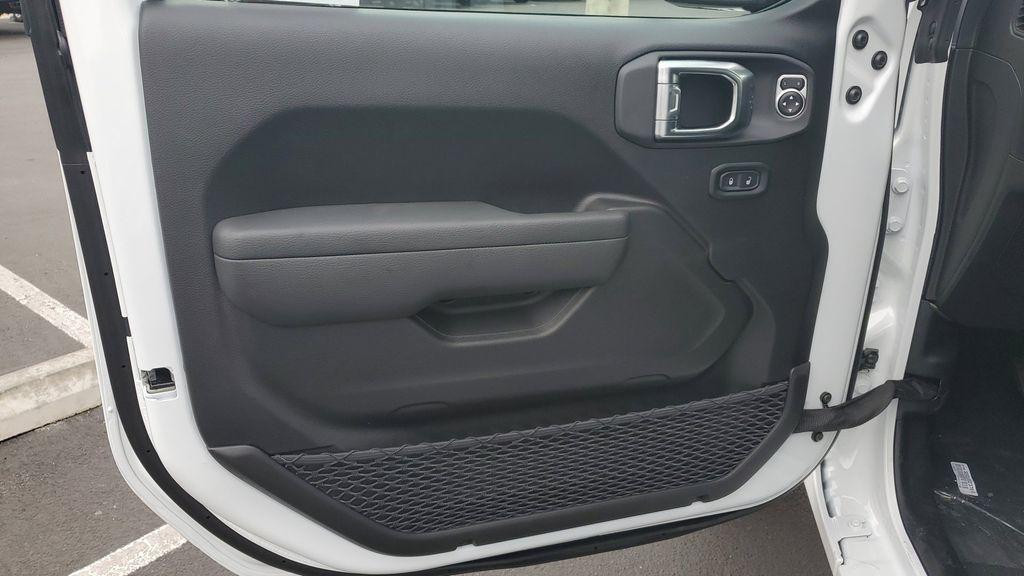 new 2026 Jeep Gladiator car, priced at $49,331