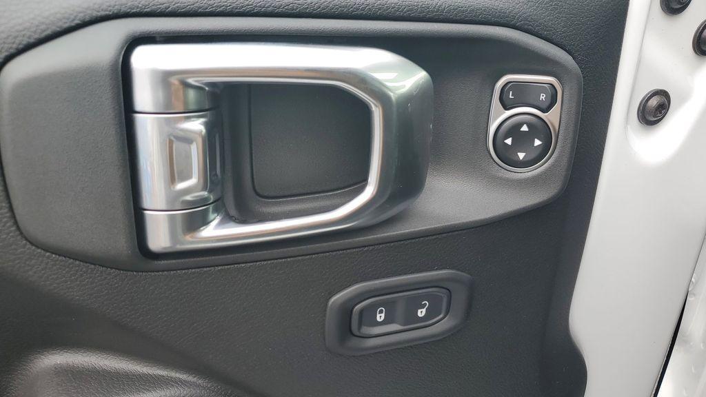 new 2026 Jeep Gladiator car, priced at $49,331