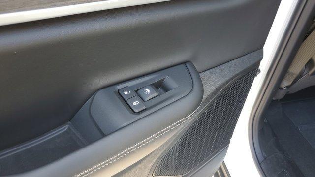 new 2025 Jeep Grand Cherokee car, priced at $52,140