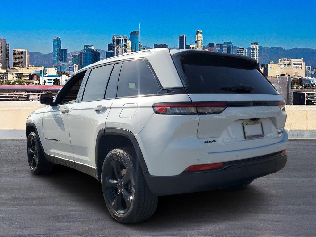 new 2025 Jeep Grand Cherokee car, priced at $48,526