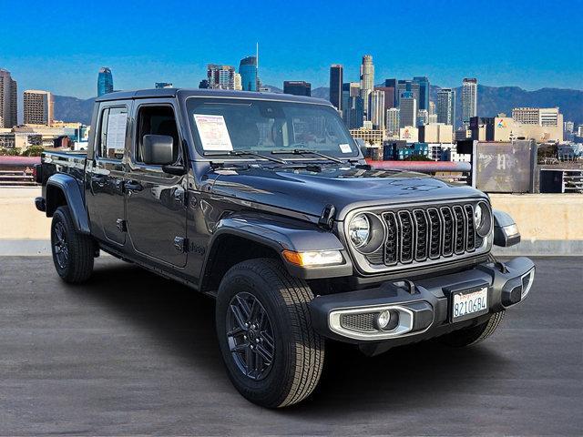 used 2024 Jeep Gladiator car, priced at $38,319