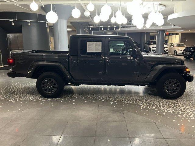 used 2024 Jeep Gladiator car, priced at $39,919