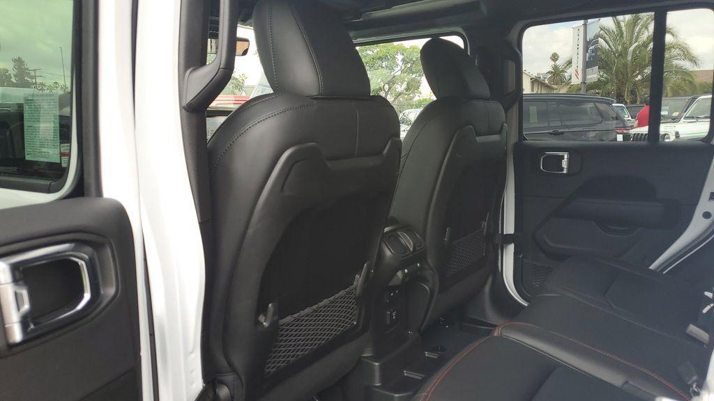 new 2025 Jeep Wrangler car, priced at $68,886