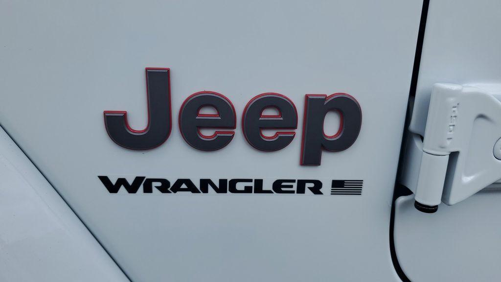 new 2025 Jeep Wrangler car, priced at $68,886